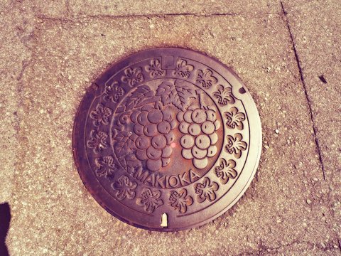 manhole201111.jpg